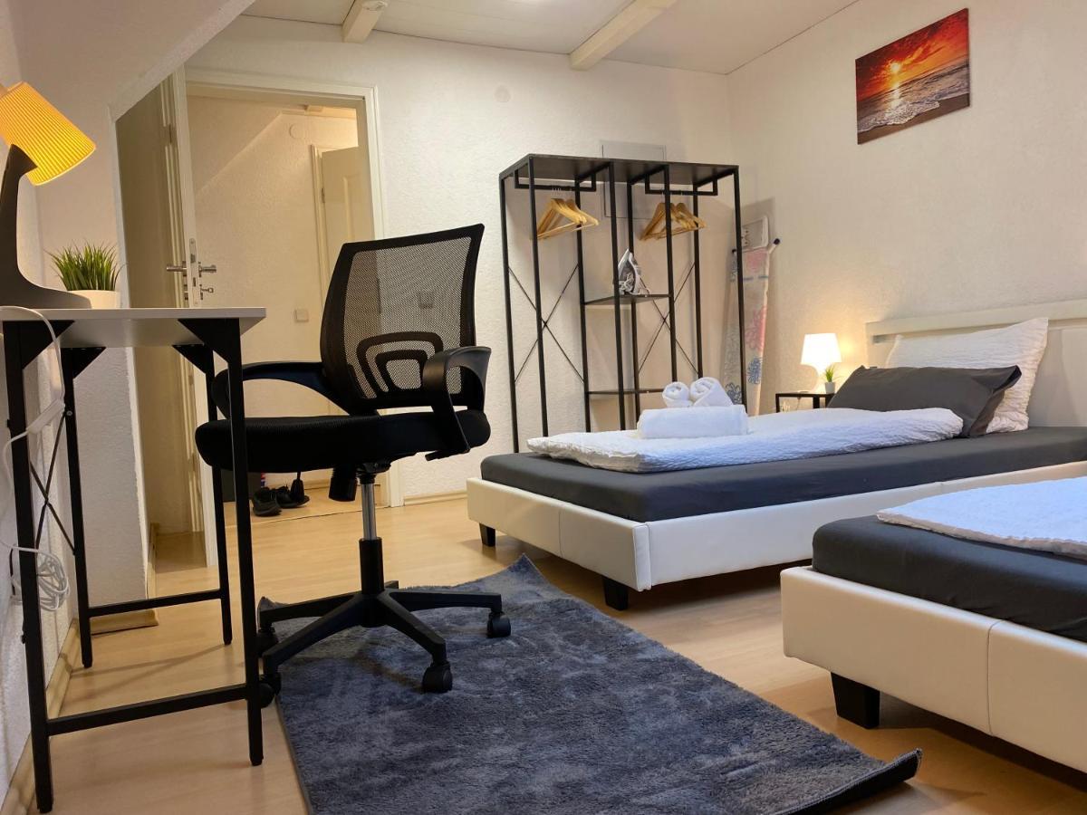 Deluxe Business Suite Mit Netflix Premium & Parkplatz, Zentral Zu Audi & Schwarz Gruppe With 2 Bedrooms Bad Friedrichshall Zewnętrze zdjęcie