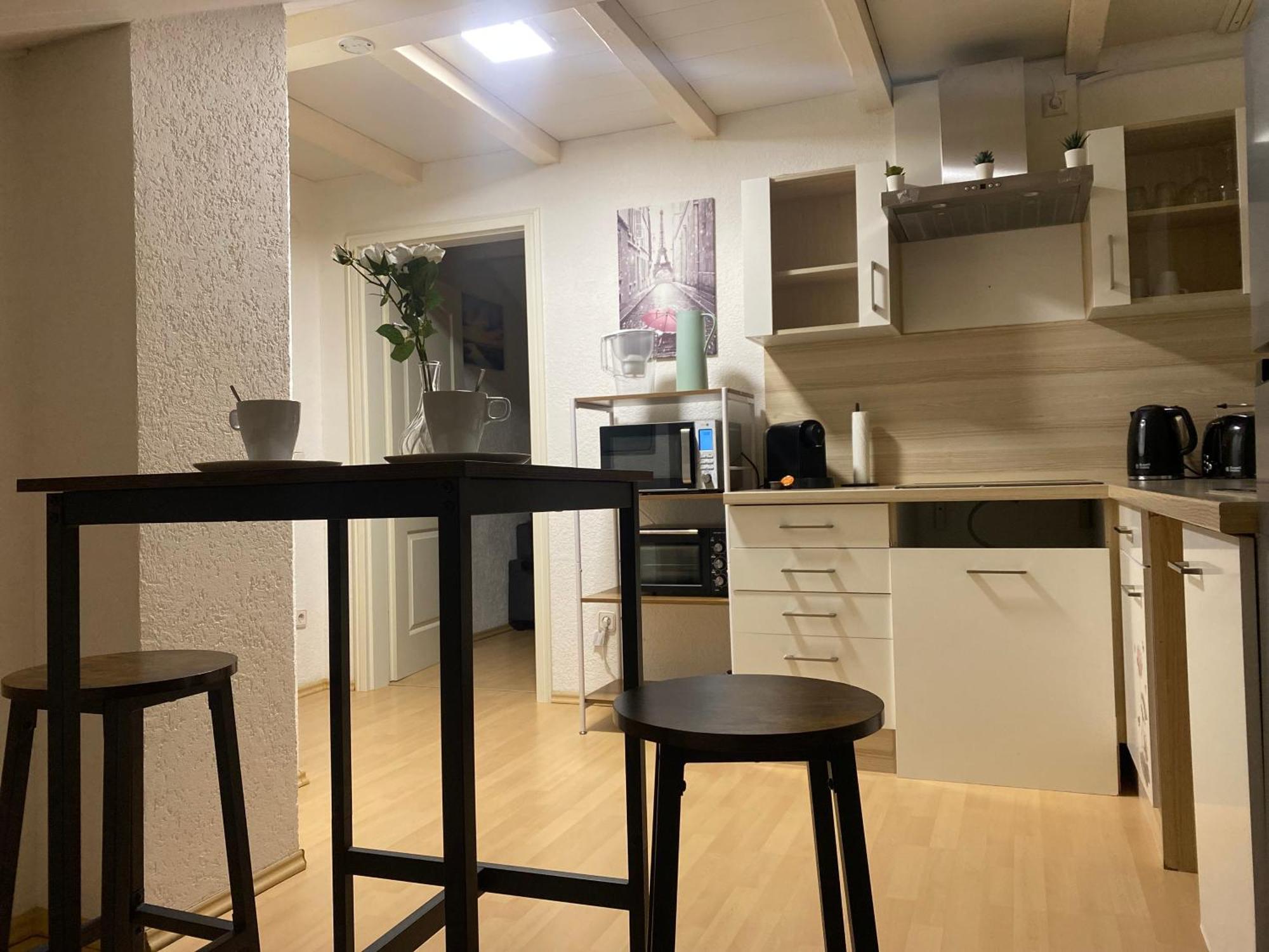 Deluxe Business Suite Mit Netflix Premium & Parkplatz, Zentral Zu Audi & Schwarz Gruppe With 2 Bedrooms Bad Friedrichshall Zewnętrze zdjęcie